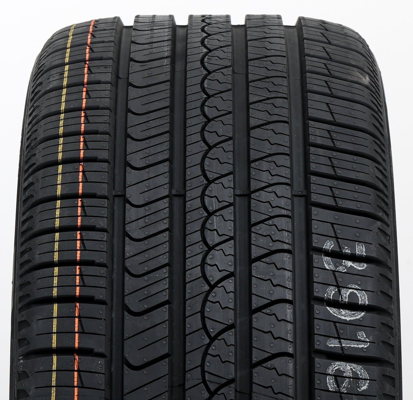 Pirelli Cinturato P7 All Season Plus 3 225/55R18 98H