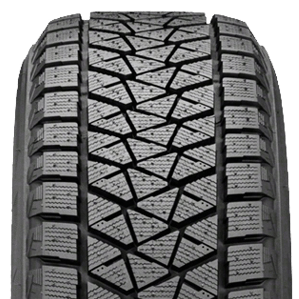 Bridgestone BLIZZAK DM-V2 215/70R17 101S