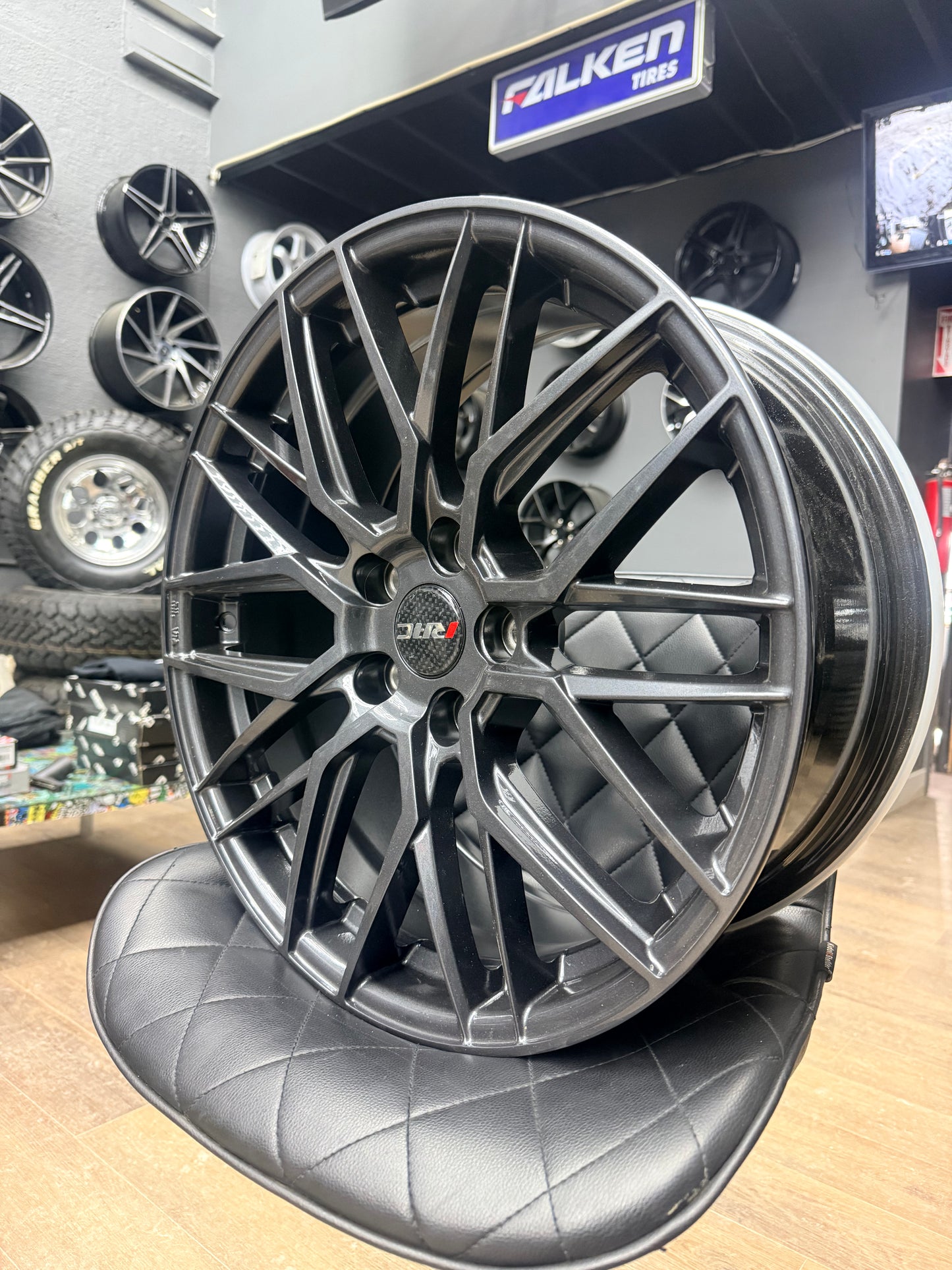 ***ON SALE** RAC Alloy Canada R07 liquid metal Wheels 18x8 +40 5x114.3 60.1cb