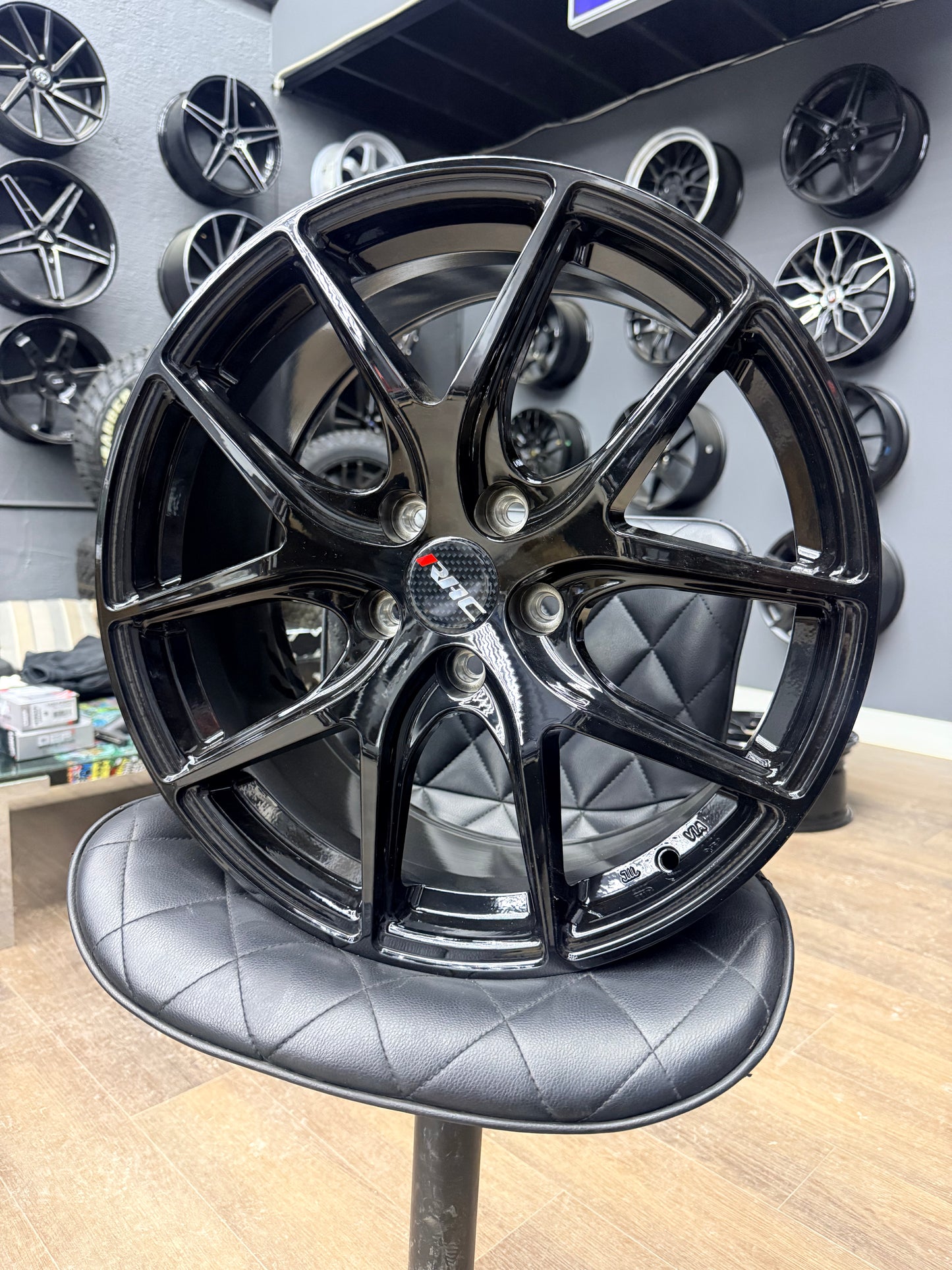 ***ON SALE**** RAC RO2 Alloy Rims 18x8 +40 5x114.3 60.1