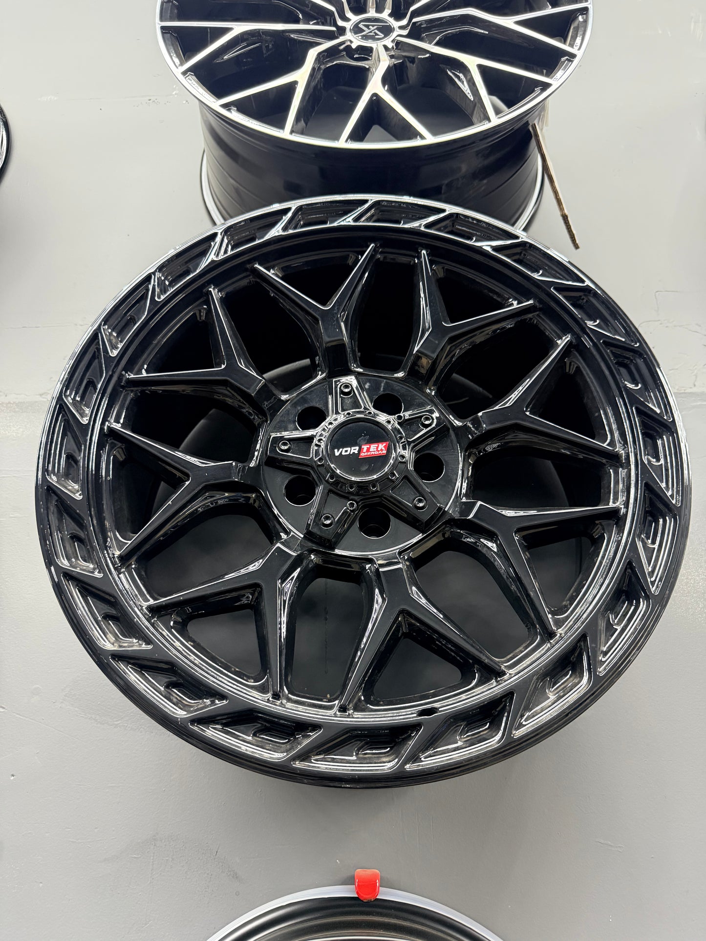 VORTEK VRP-504GB GLOSS BLACK 20X9 +12 5X127 78.1cb