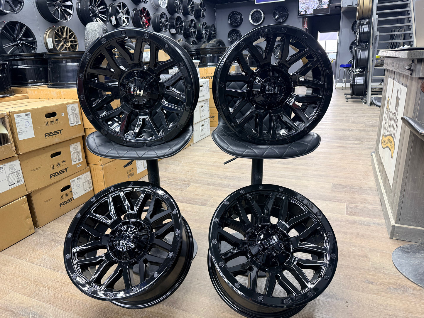 **BLEM SALE** FAST HD MENACE GLOSS BLACK 18X9 +15 6X135 87.1cb