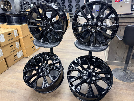 **BLEM SALE** REPLIKA R246 GLOSS BLACK 22X9 +28 6X139.7 78cb