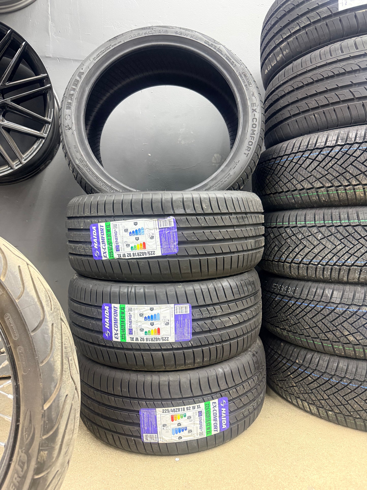 **ON SALE** 225/40R18 Haida Ex-Comfort Tires