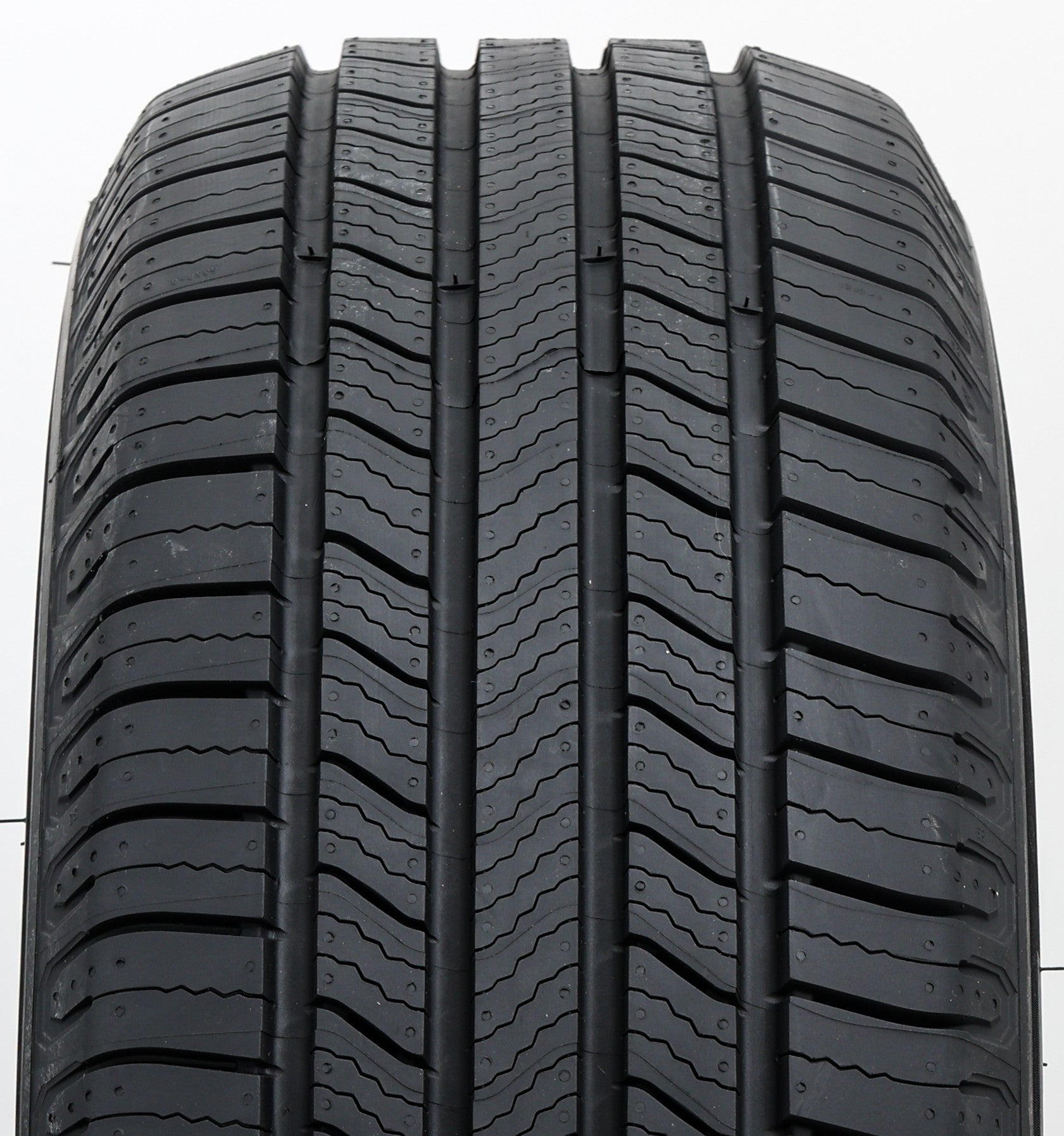 Michelin DEFENDER 2 235/60R18 107H XL