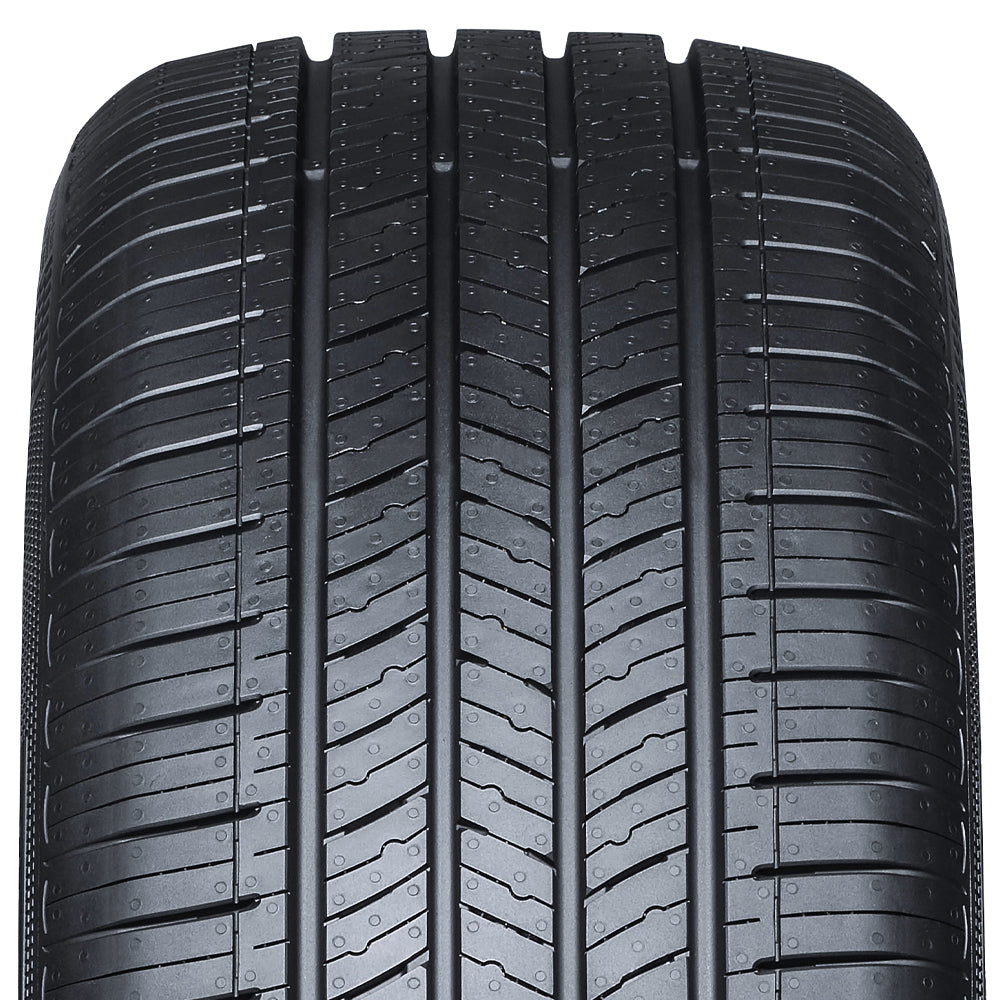 Nexen N'Priz S All Season Tire 215/55R17 94V