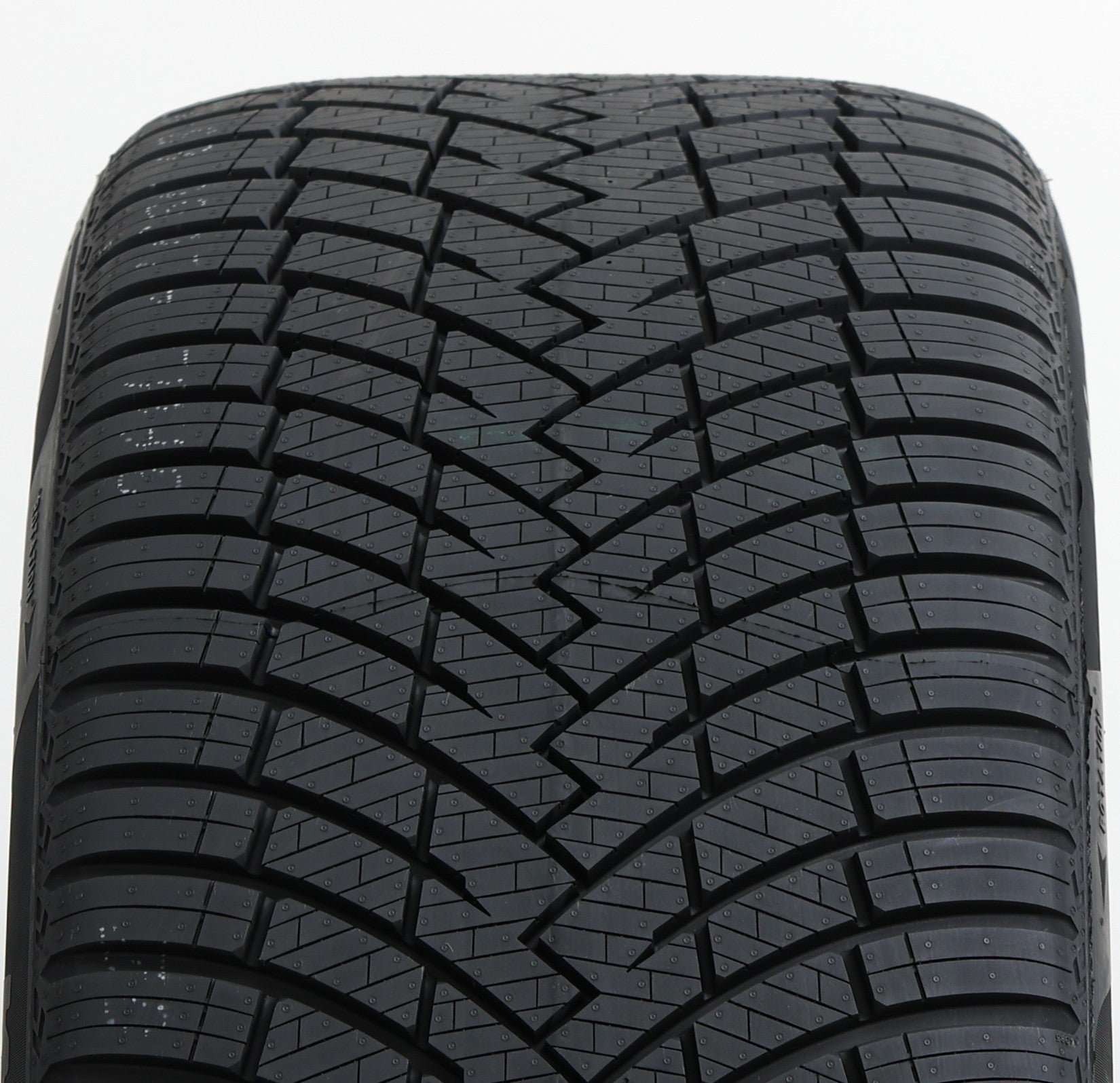 Pirelli Scorpion WeatherActive All Weather Tire 235/55R19 105V XL