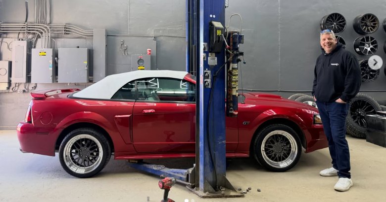 Ford Mustang GT wheel installation at Project Wheel Works